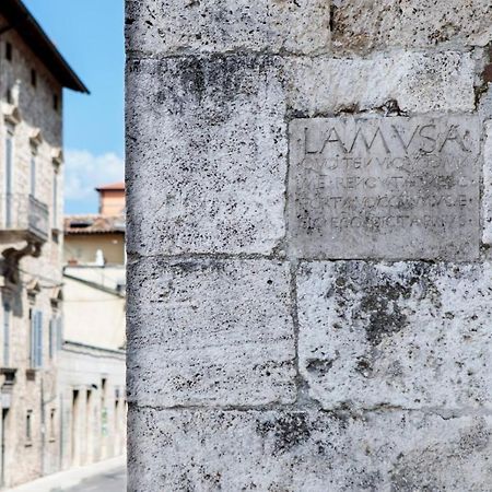 Porta Della Musa アスコリ・ピチェーノ エクステリア 写真